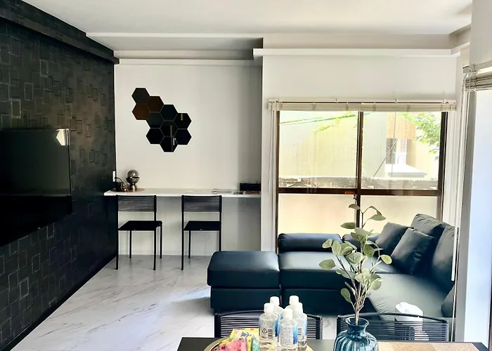 3Minutes From The Station Close To Asakusa, Tokyo Station And Narita Airport
